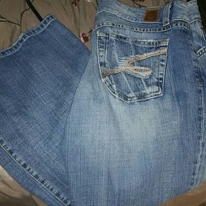 Bke size 31 capris